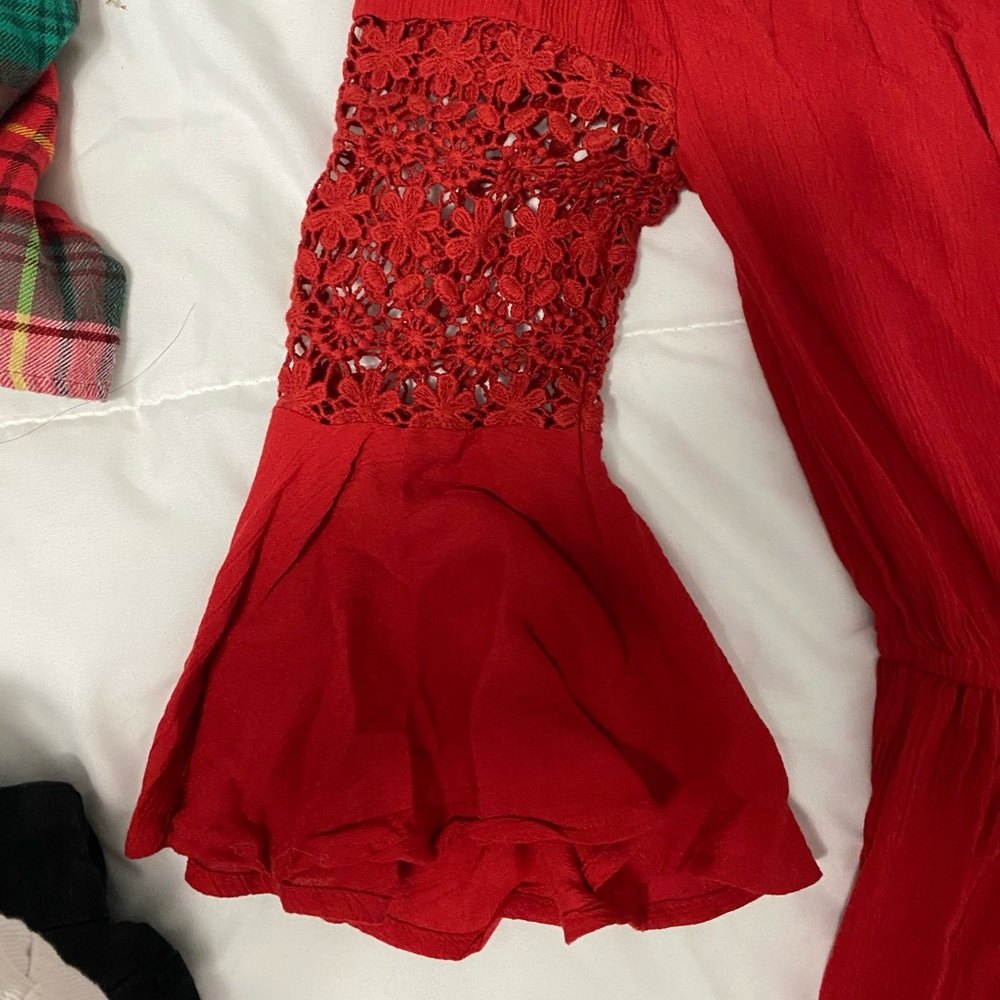 Red romper - Picture 3 of 4